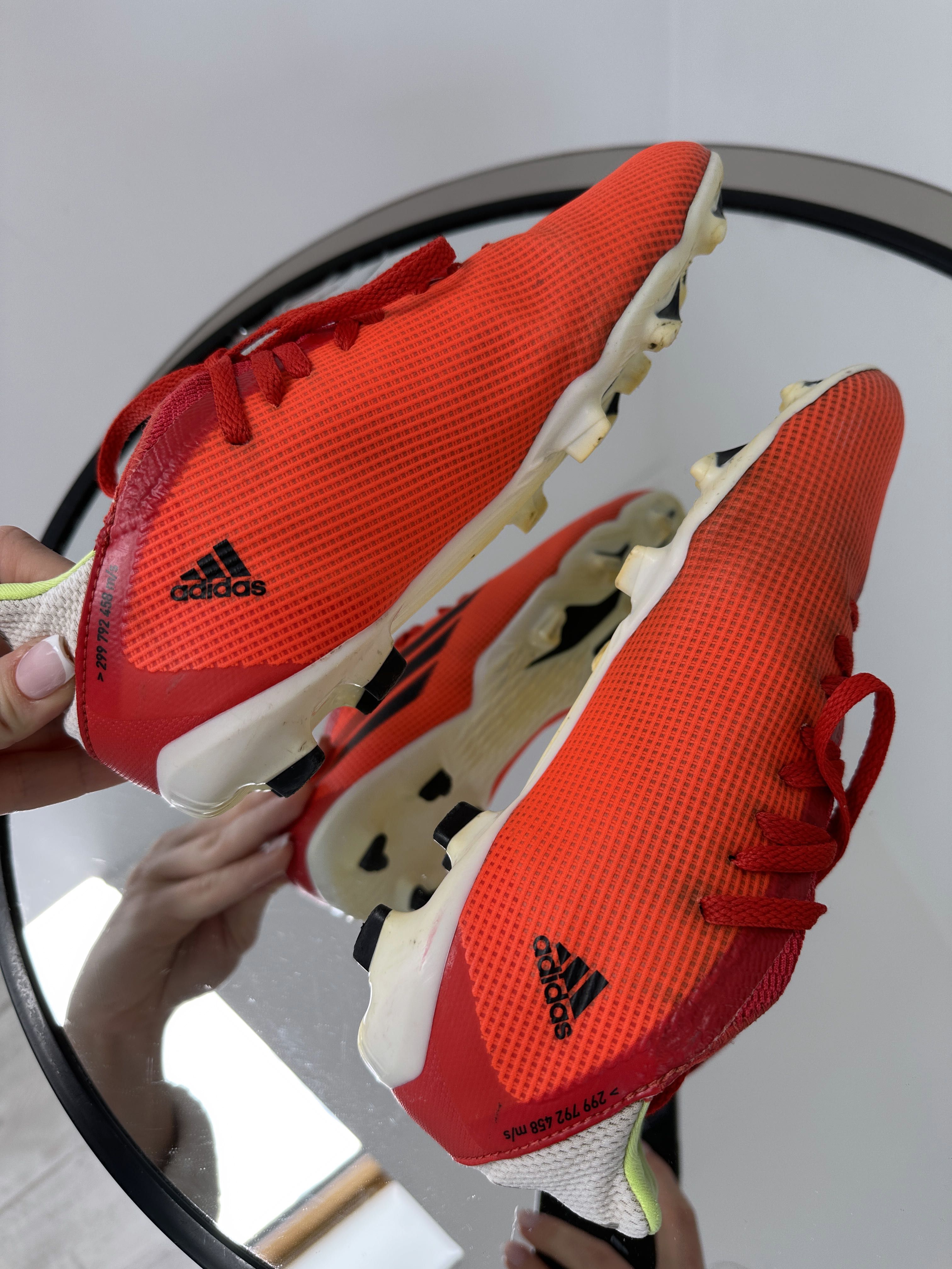 Яркие крутые бутсы с чулком  Adidas X Speedflow