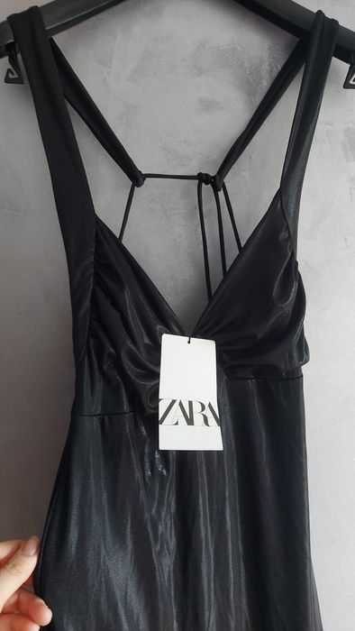 Elegancka sukienka Zara