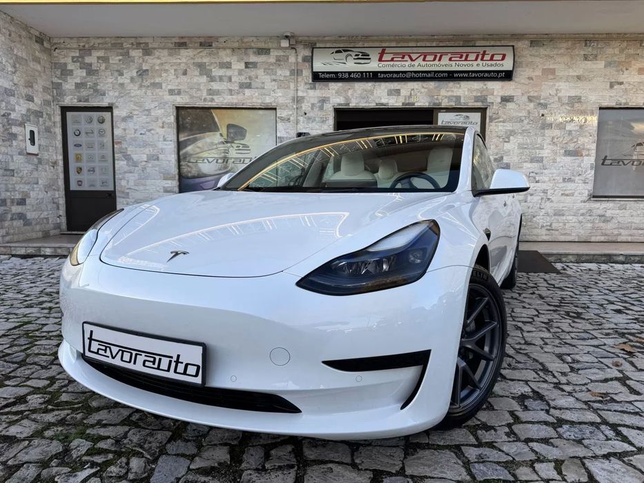 Tesla Model 3 Long Range Tração Traseira