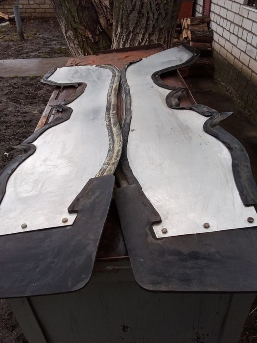 Подкрильніки Москвіч 412, новие