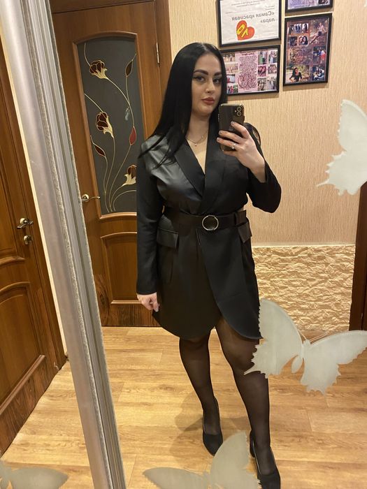 Черное платье пиджак на запах