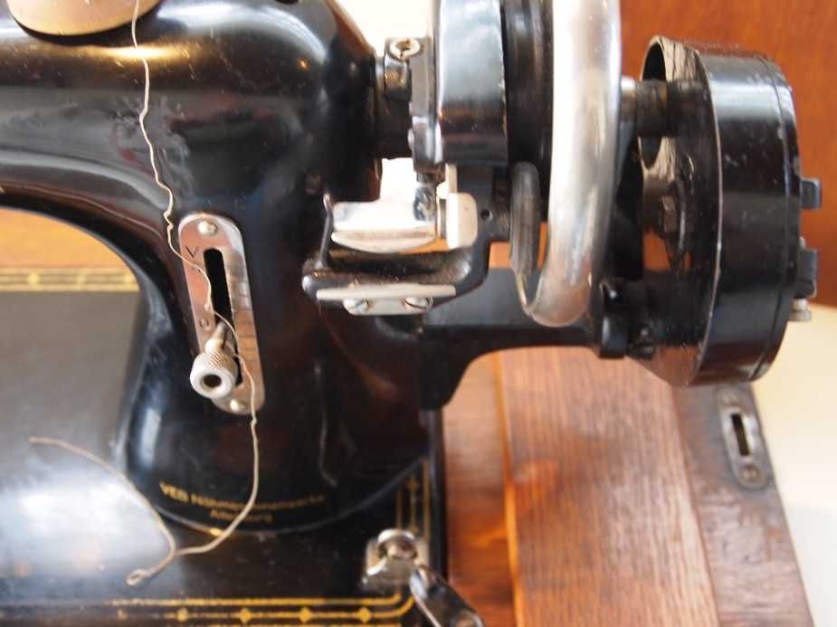 Máquina Costura Kohler vintage muito antiga portátil