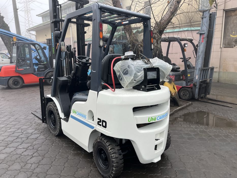 Вилковий навантажувач Nissan-Unicarriers, вилочный погрузчик