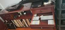 Móvel baixo em madeira para vinil/hi-fi