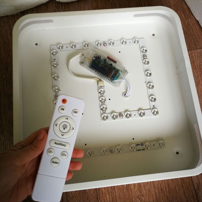 Люстры, светильники