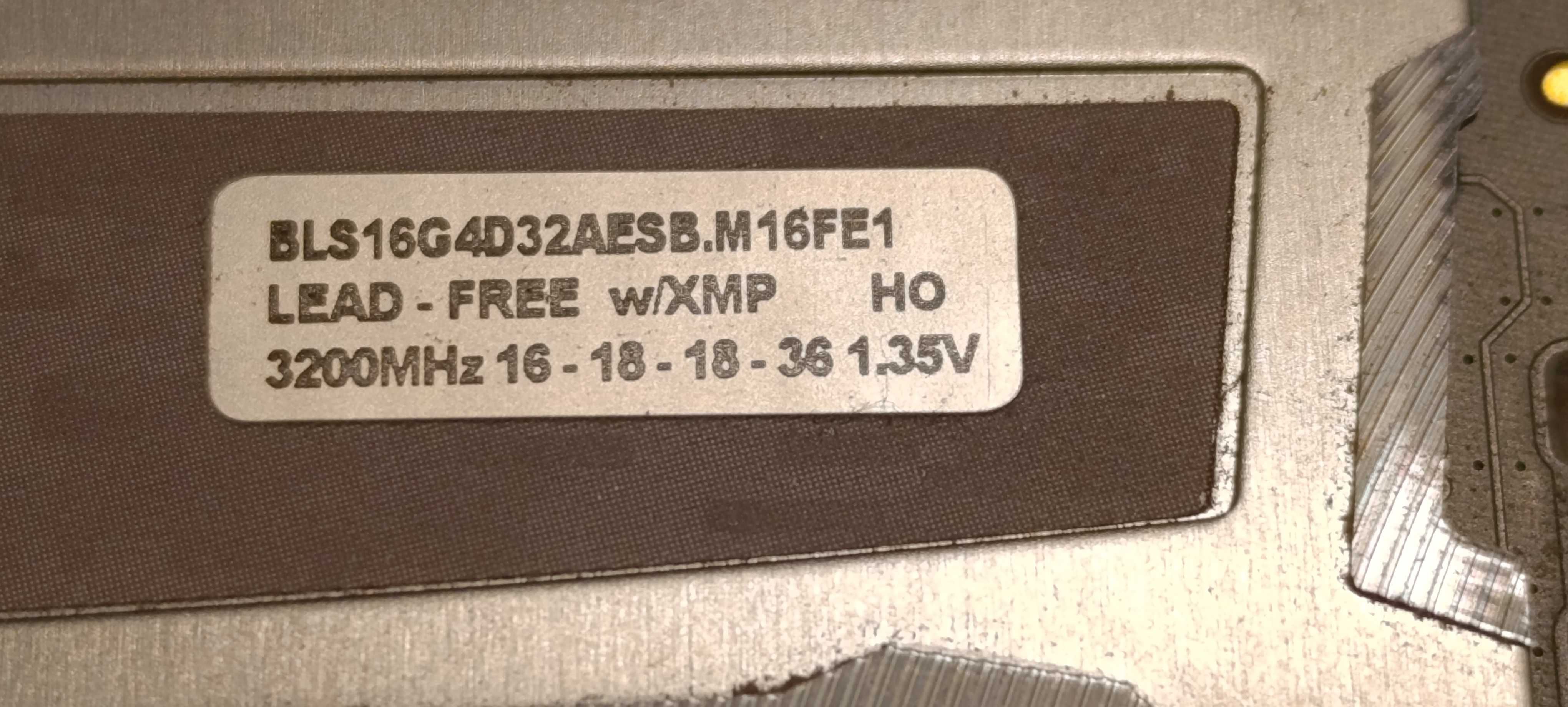 Pamięć Crucial Ballistix  16Gb 3200 Mhz DDR4 UDIMM