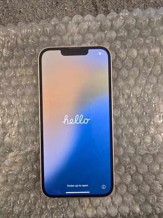 iPhone 13 рожеве золото 128 ГБ