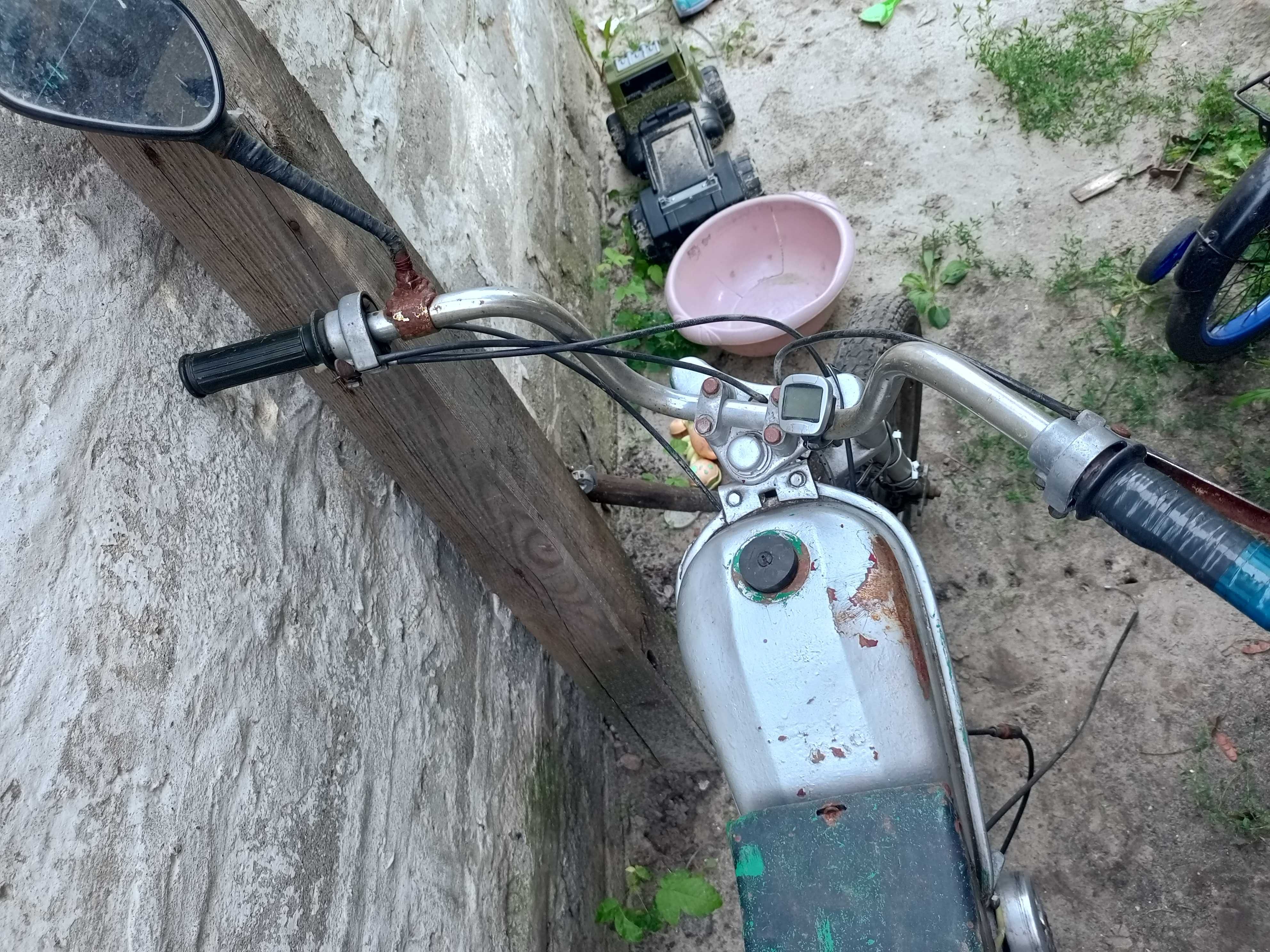 Продам мопед Верховина 4