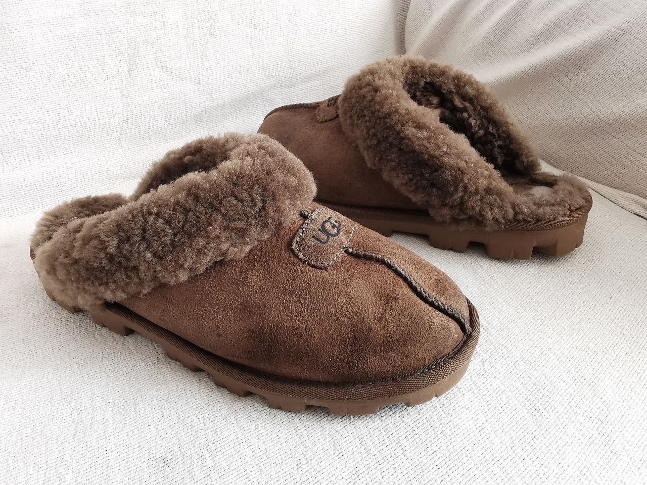 Ugg Australia Coquette ciepłe kapcie pantofle 39