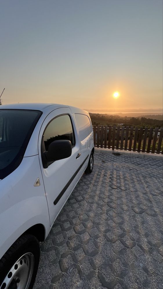 Renault kangoo 1.5 dci (poucos Km)