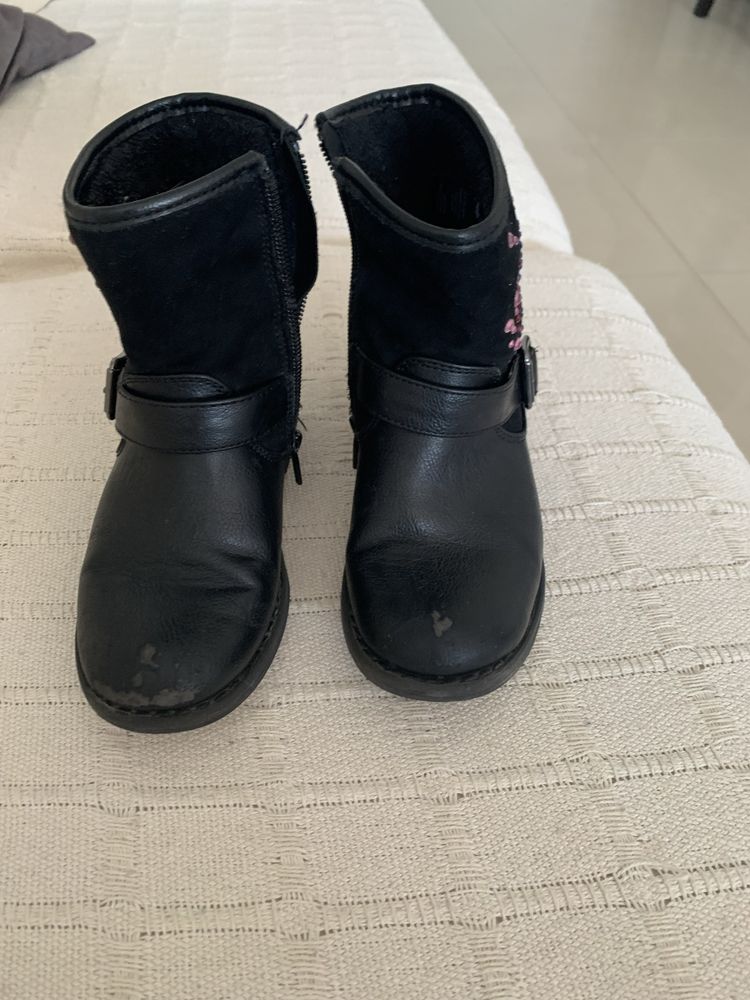 Bota menina nr 27