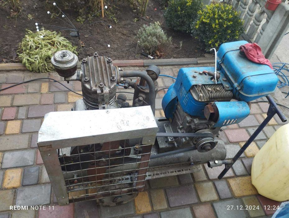 Бензиновий компресор