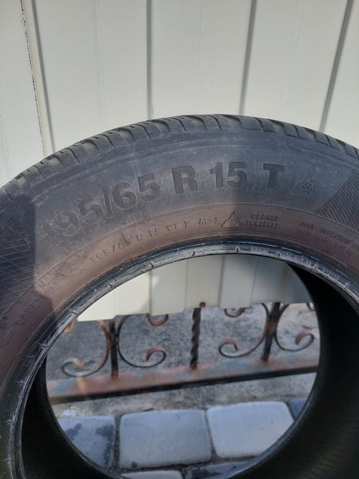 Комплект зимової резини 195/65 R 15 T Continental/1 шт