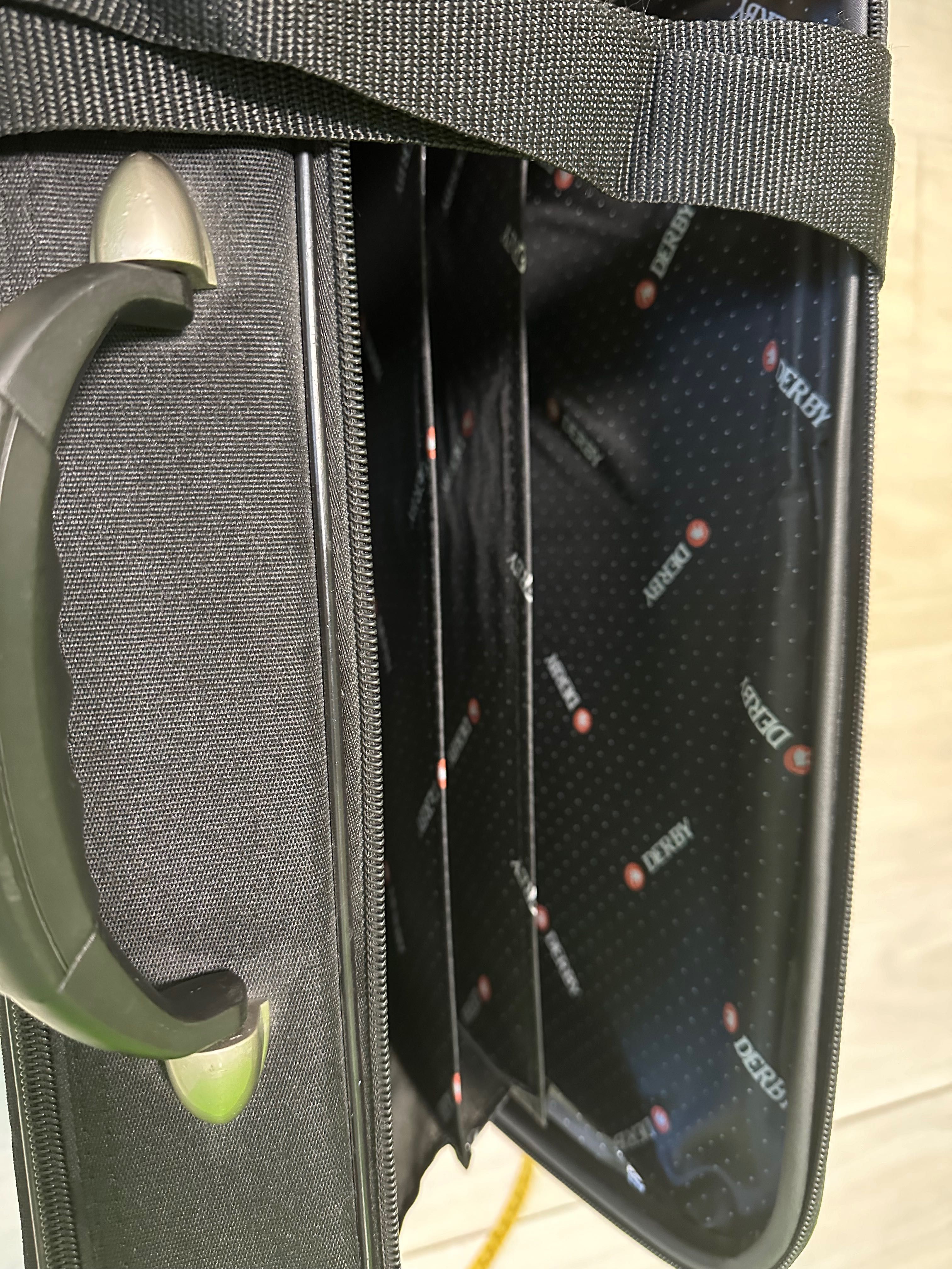 Портфель сумка на плече для ноутбука, Derby, чорний, чорна, ідеал
