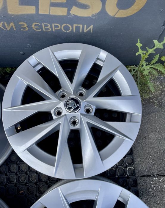 Диски 5/112 r17 Skoda