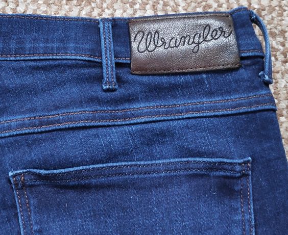 Wrangler Arizona джинсы Soft Luxe оригинал W34 L30