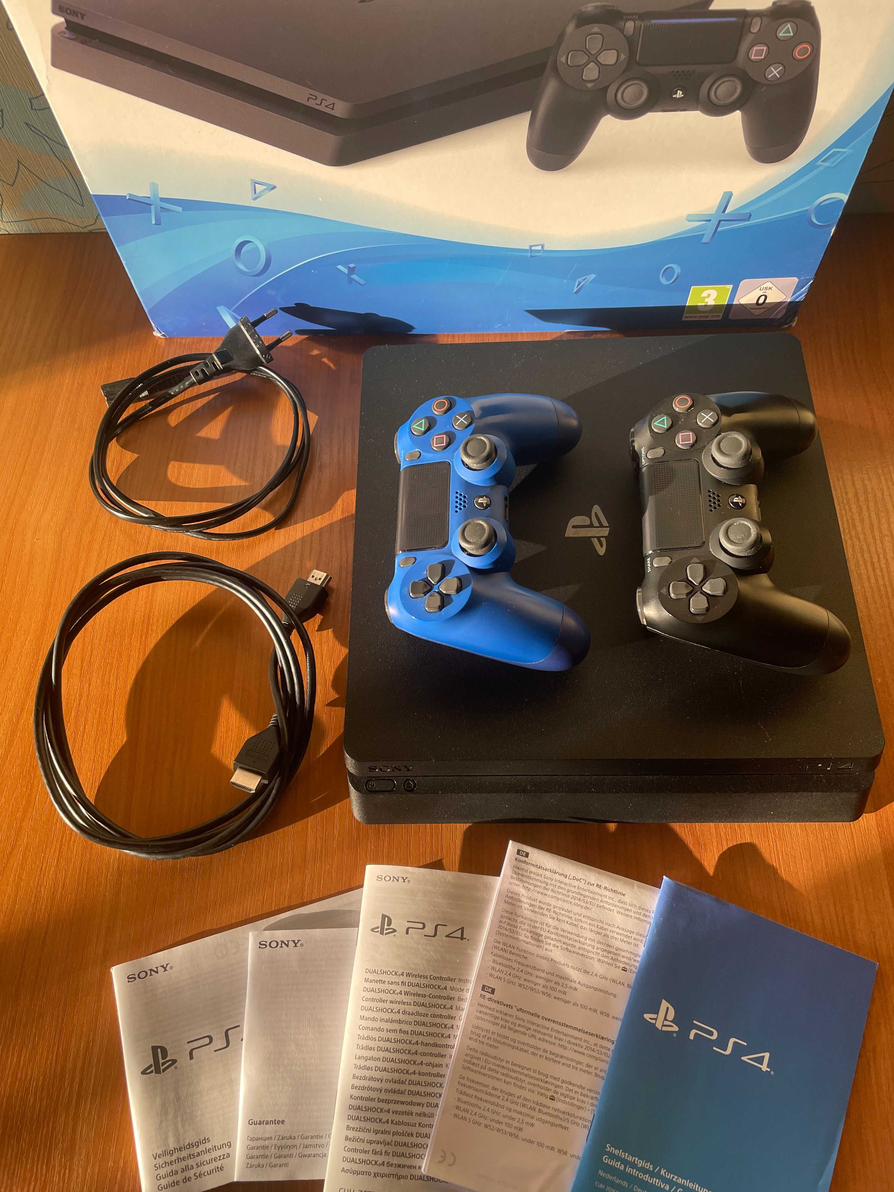 PlayStation 4 Slim, 1TB + 2 джойстика