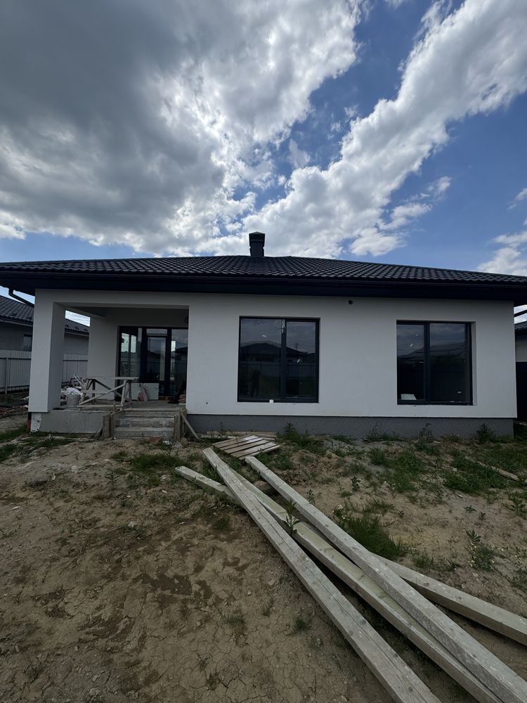 Продається сучасний одноповерховий будинок