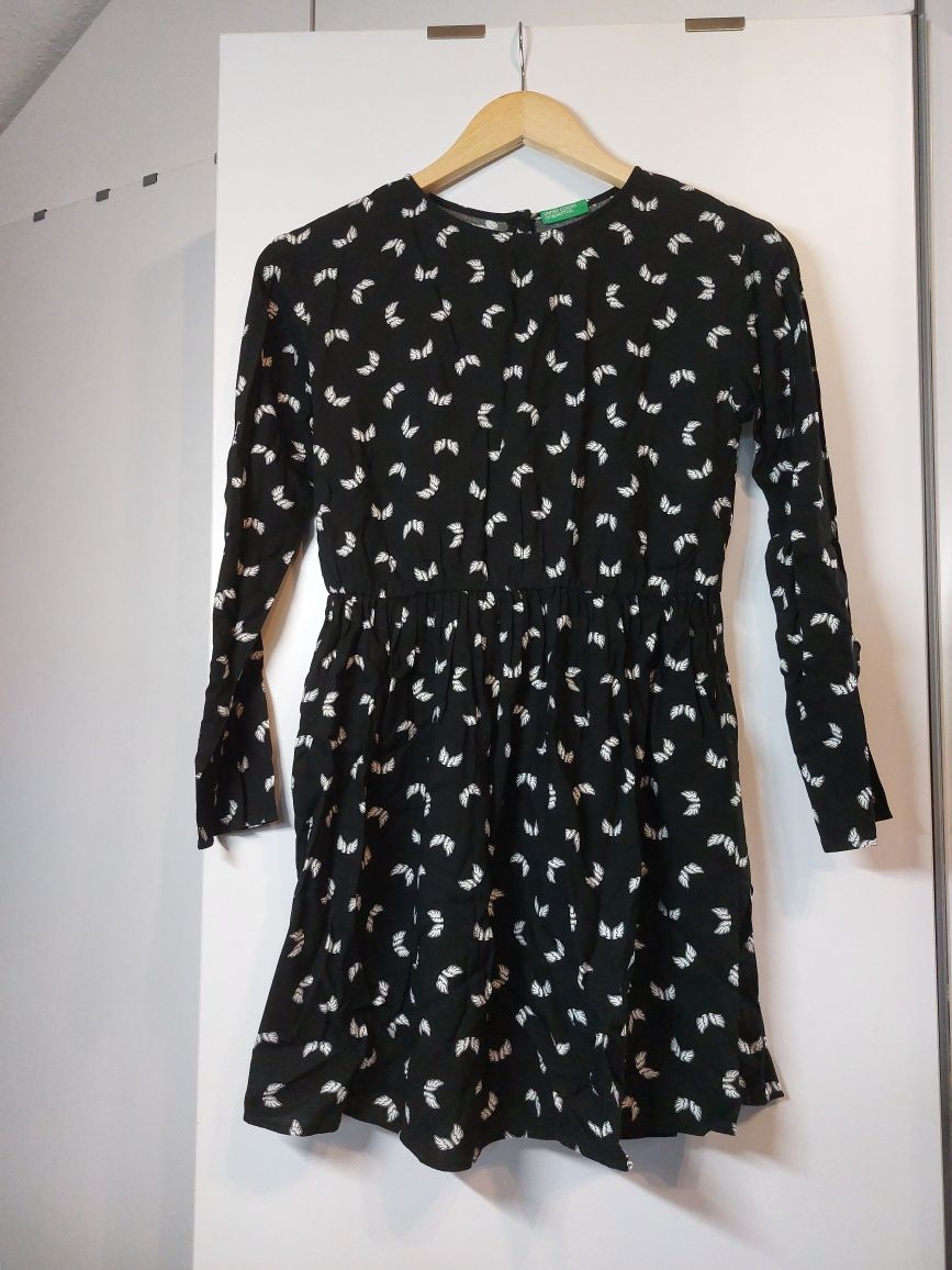 Czarna sukienka 140 Benetton sukienka na lato czarna elegancka sukienk