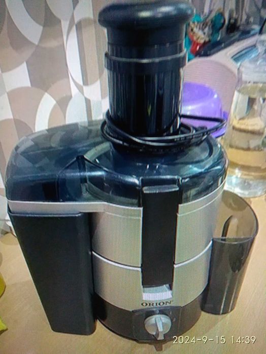 Продаю хорошую соковыжималку ORION, 600 ват,б/у.