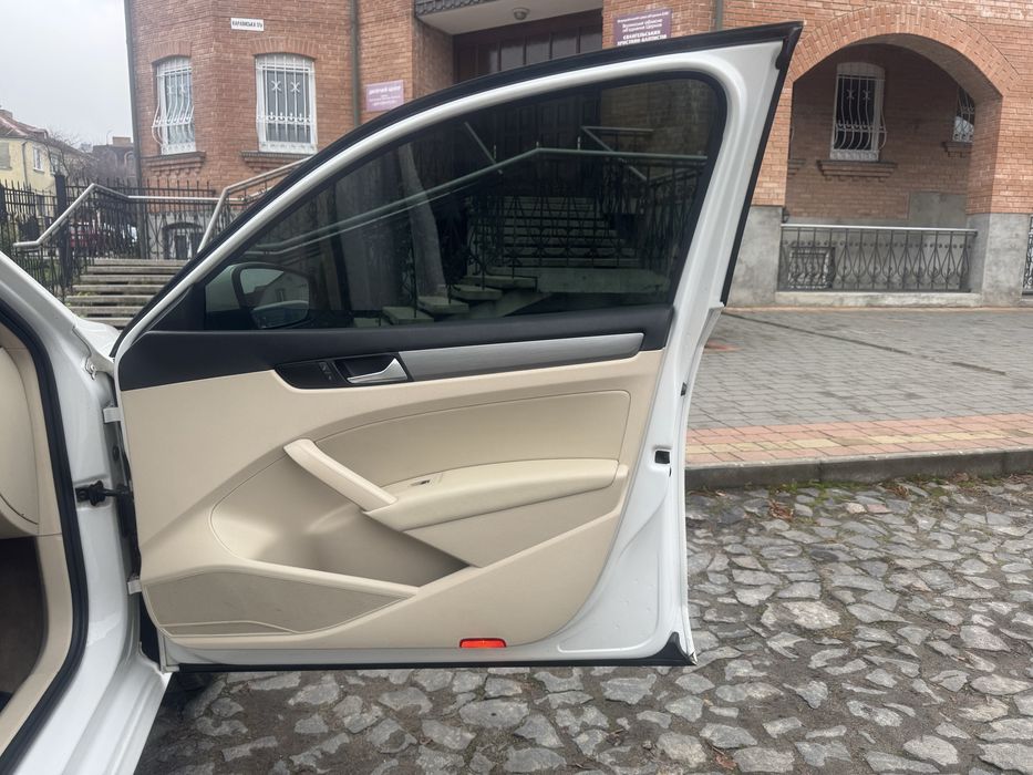 Volkswagen passat nms 2013