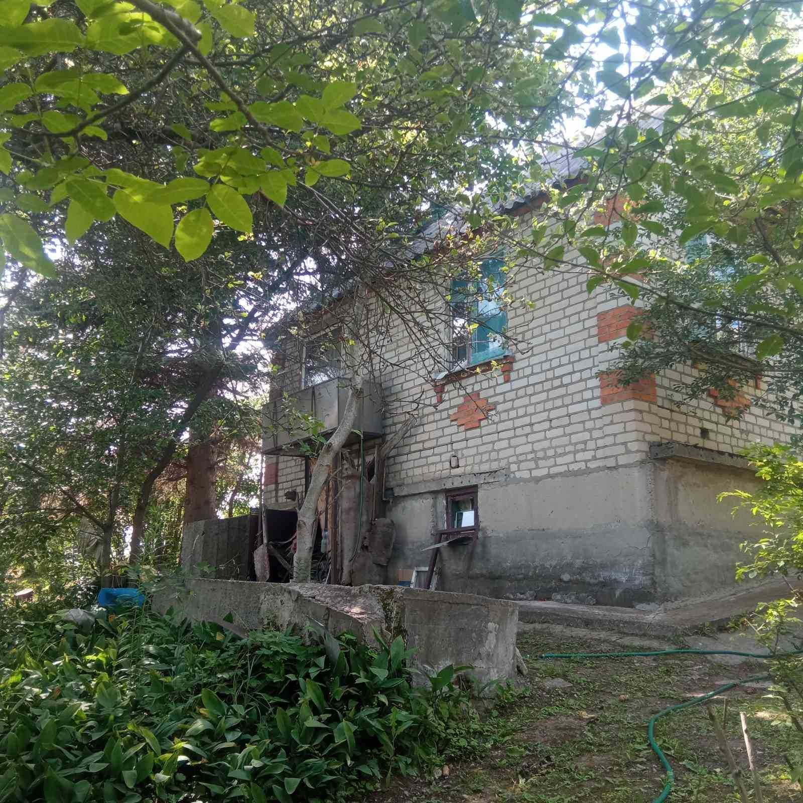 Продам дачу Харківська обл.  с.Ржавець  СТ "23 серпня"  10000 у.е.   M