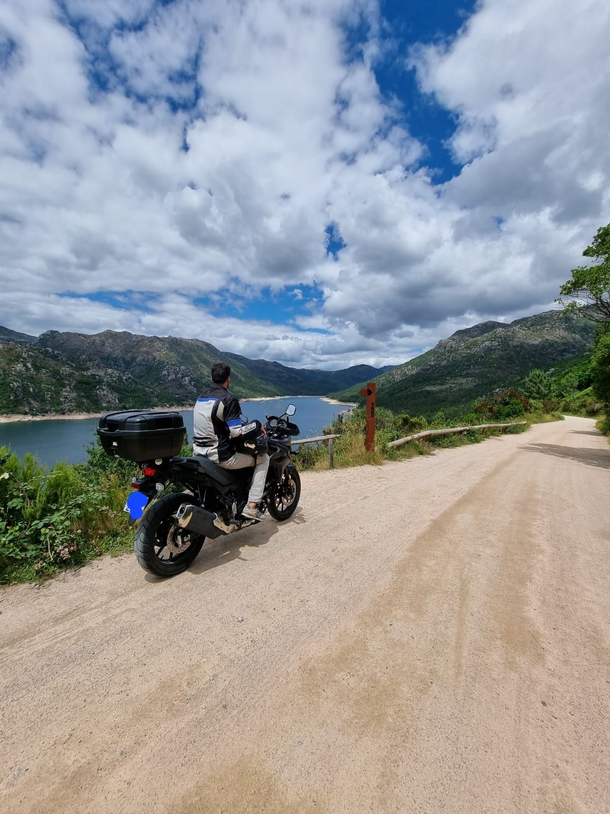 Moto Suzuki V-Strom 650 de 2019