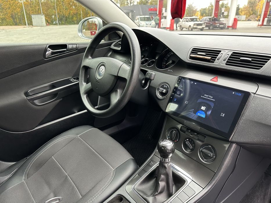 Volkswagen Passat B6 1.6FSI