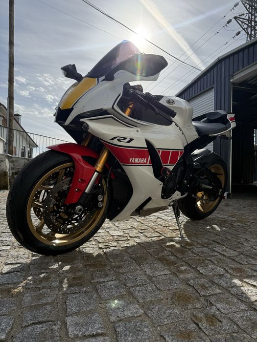 Yamaha r1 60th Anniversary! Apenas 4800 quilometros!