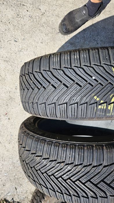 Opony zimowe 225.45.17 Michelin