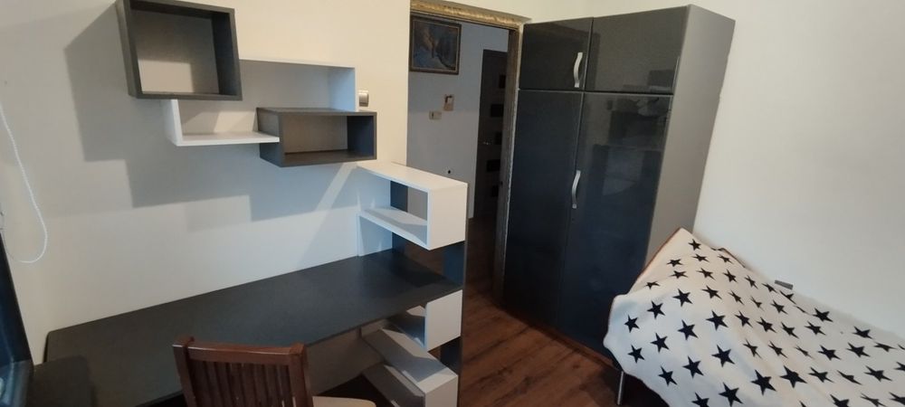 Подобово довготривало кімната в будинку