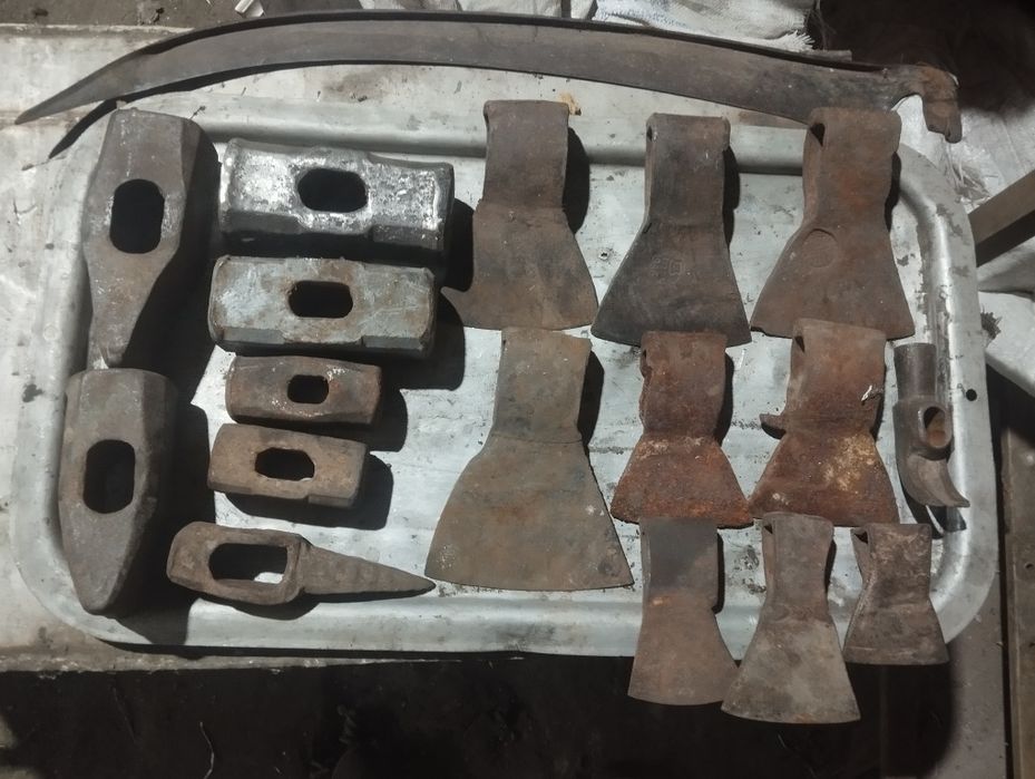 Кирки топорики кувалда