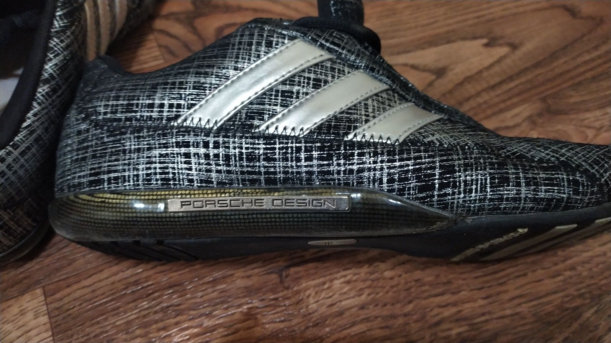 Кроссовки Adidas черно серые