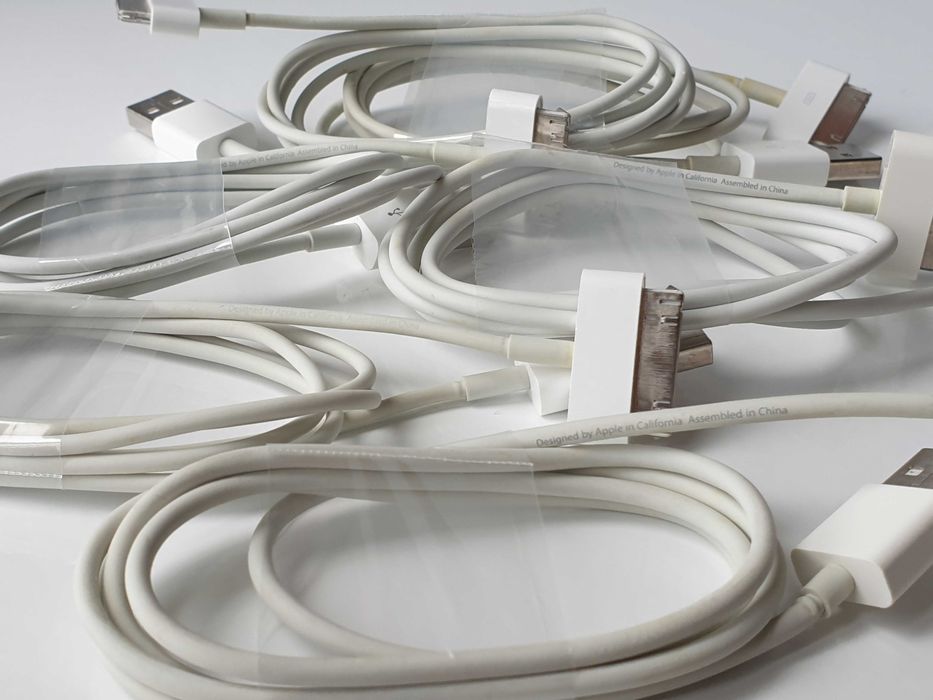 кабель USB TO 30 pin Apple  Iphone IPOD IPAD MA591G