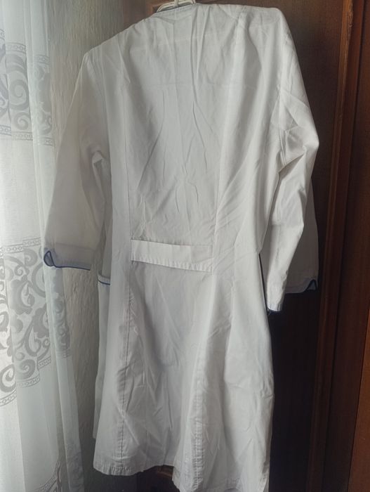 Халат медичний жіночий