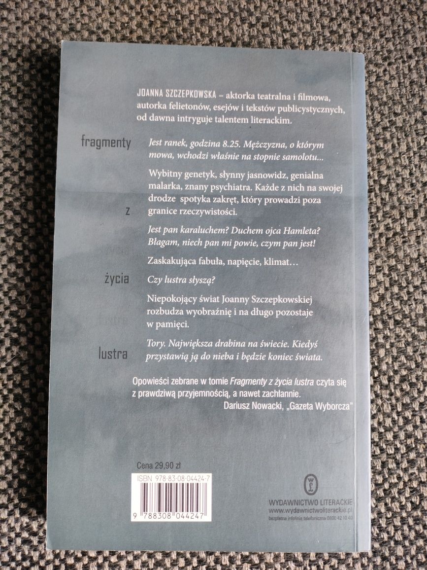 Fragmenty z życia lustra-Joanna Szczepkowska