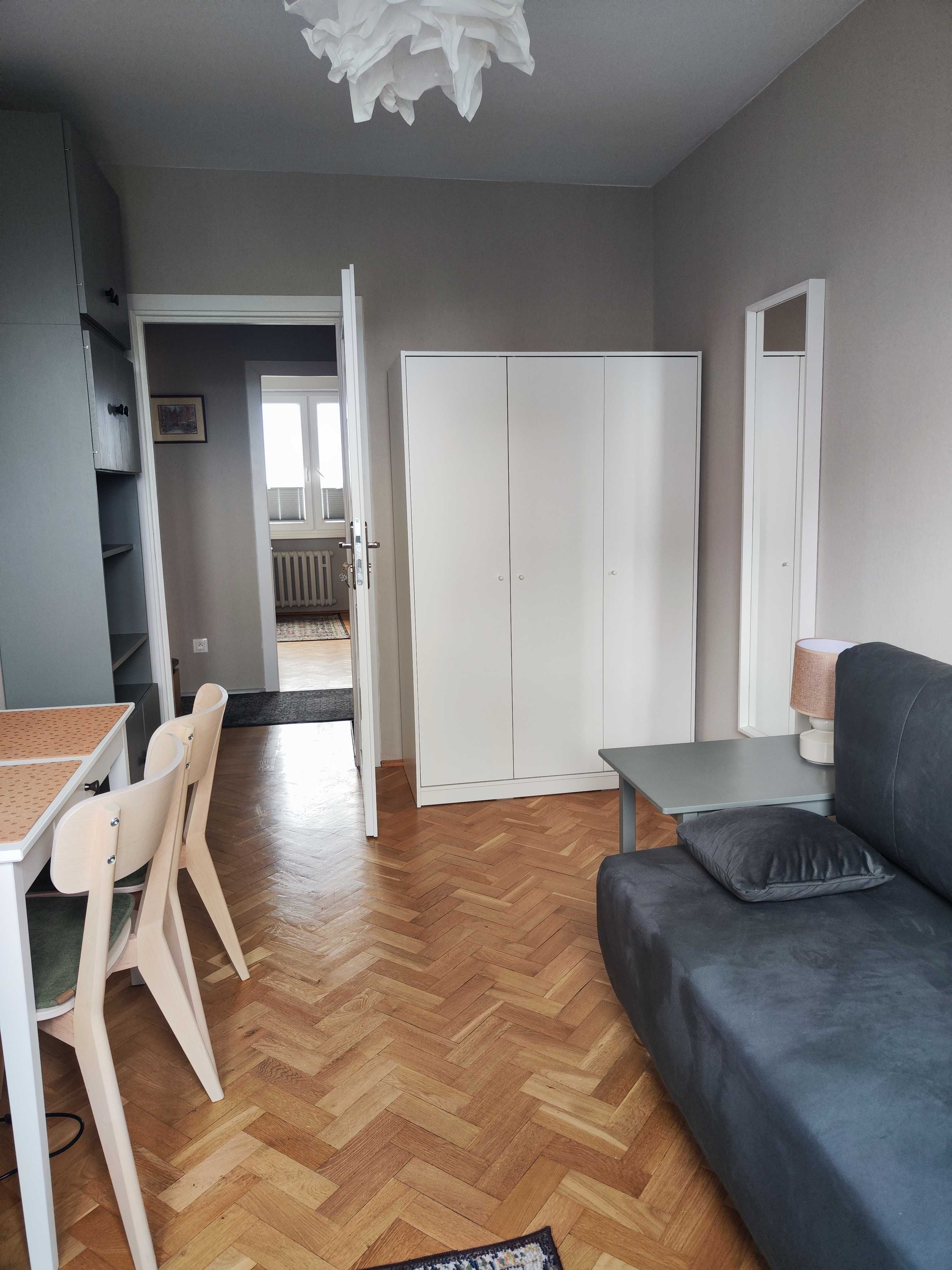 OD 01/09 Pokoje dla studentów w mieszkaniu 3-pokojowym, Przymorze