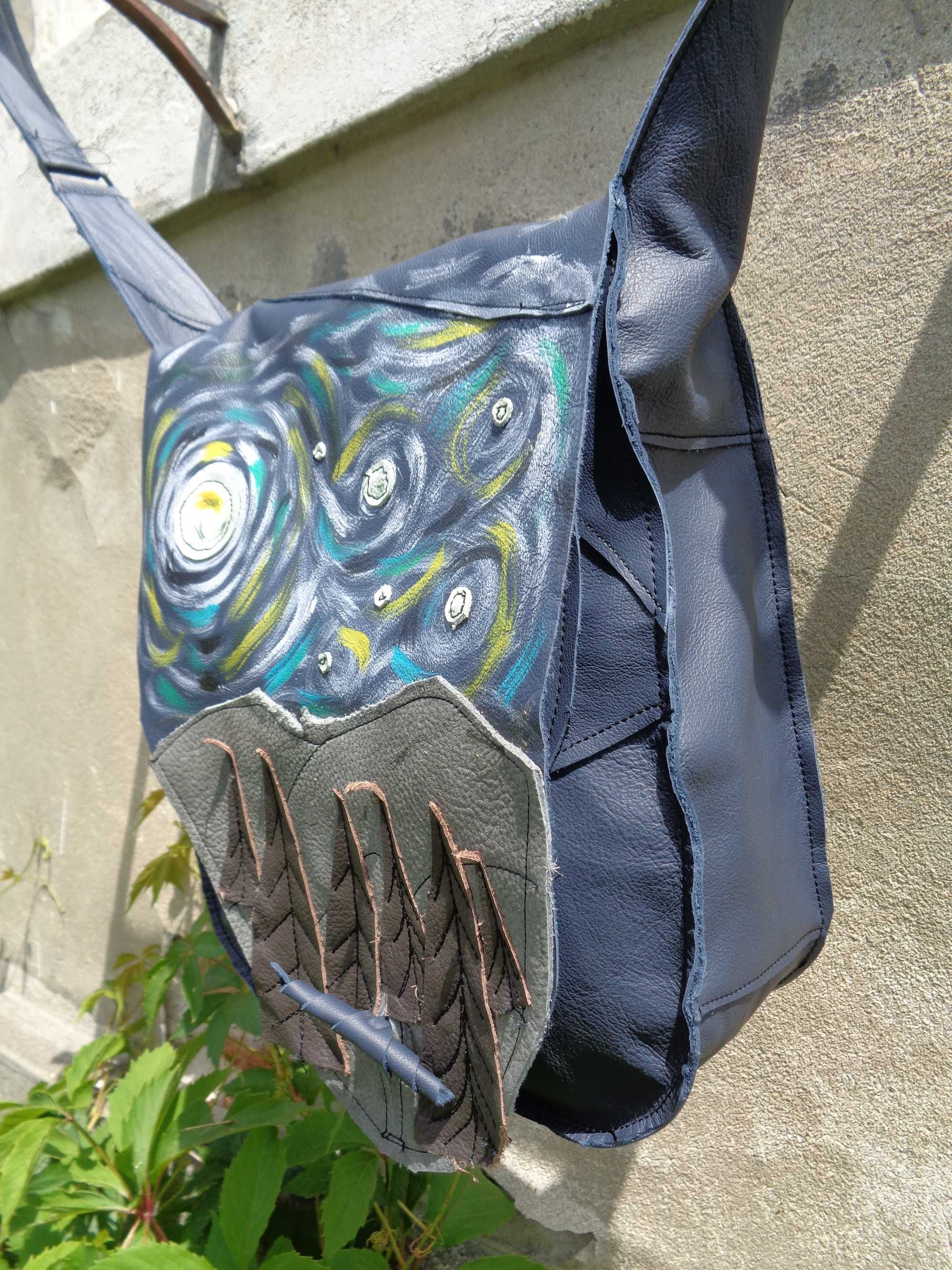 Artystyczna torebka skórzana z widokiem. Handmade