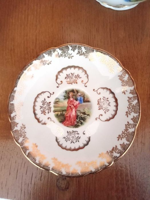 Serviço de Café em porcelana fina de luxo BERRY  - C.N Francesa