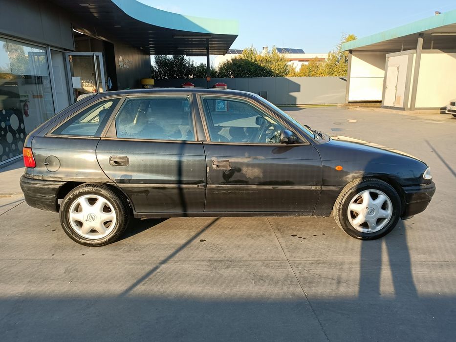 Opel Astra F 1.4 16v Gasolina