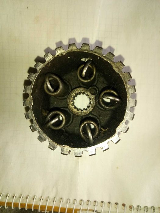 Цилиндр, поршень, распредвал скутера 50 см . б/у.