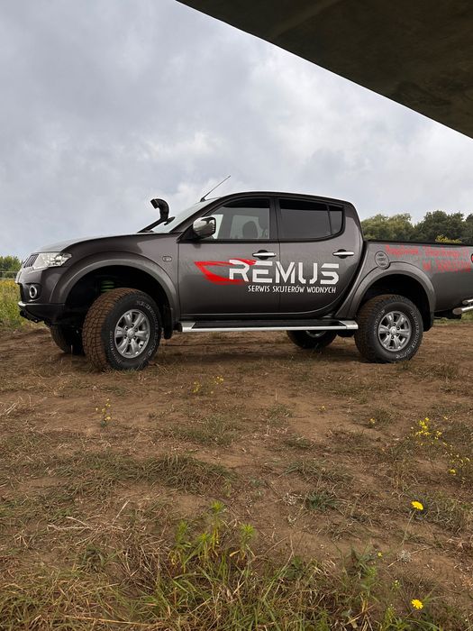 Mitsubishi l 200 z polskiego salonu  salon