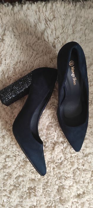Туфлі на каблуку