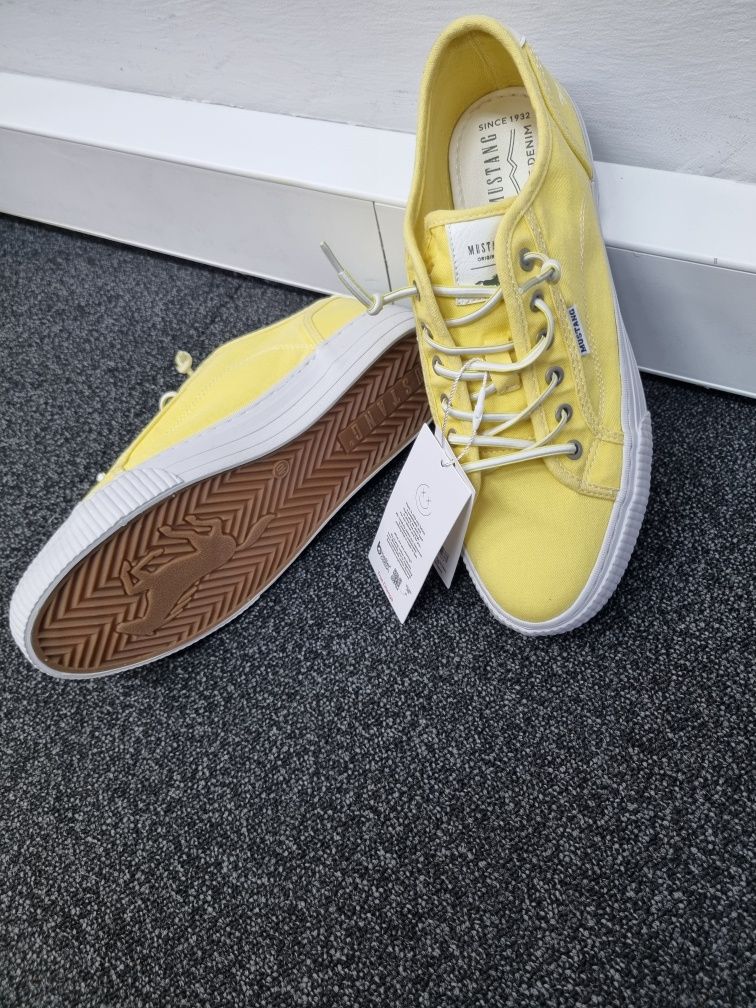 Trampki Mustang roz 39 sneakers tenisówki