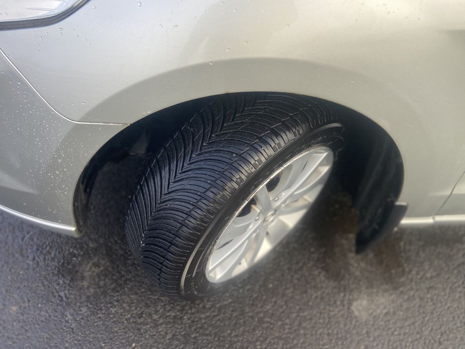 Mazda 5 7-osobowa silnik przebieg 30 tys km