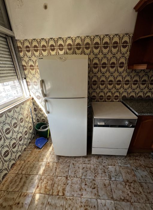 Moveis de cozinha com eletrodomésticos