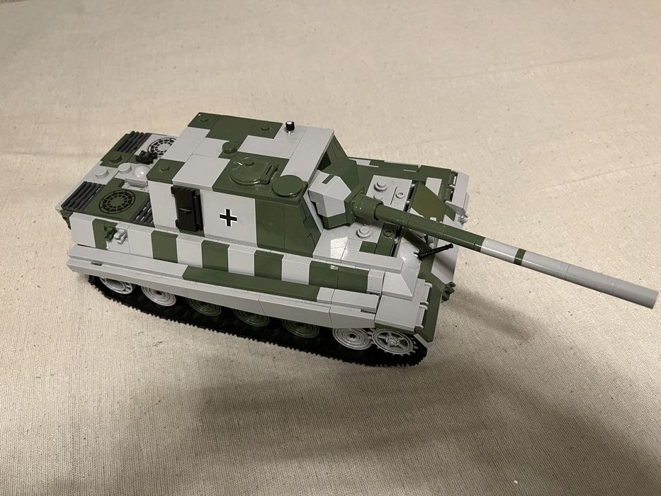 Kobi czołgi za wszystkie razem 450 zl