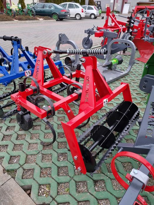 Mini agregat uprawowy demarol 1,0m na kołach z walkiem płyną regulacją