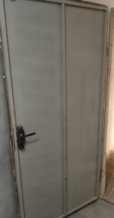 Двери металл, новострой. Доставка.