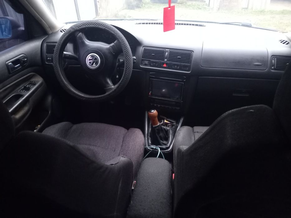 Volkswagen Golf 4